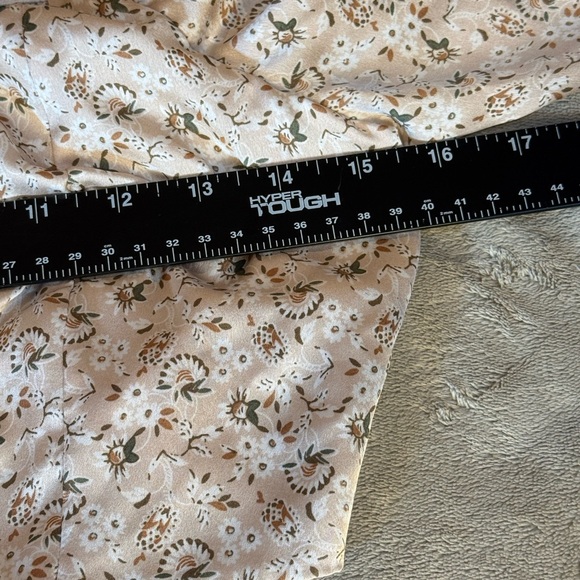 Molly Green Tiny Floral Cropped Top Blue White Silky Satin Look  Cottage Core M - Picture 5 of 8